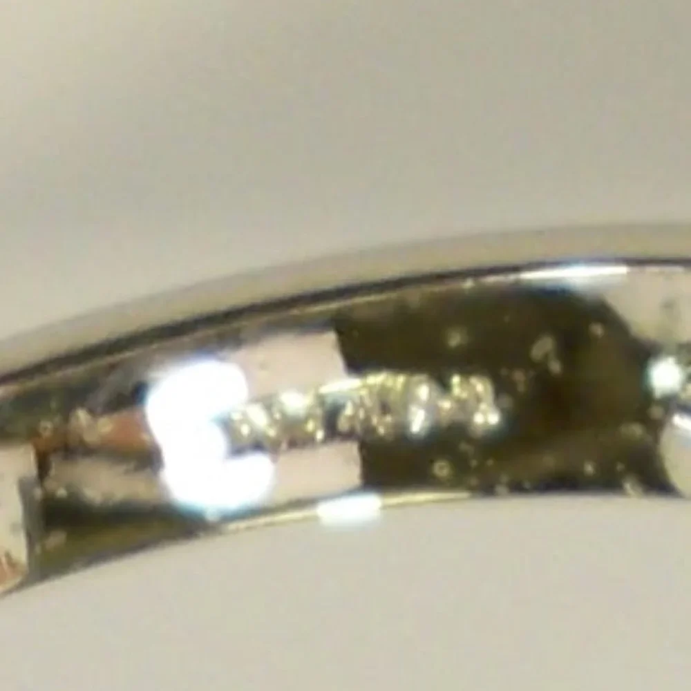 N/A teardrop cut